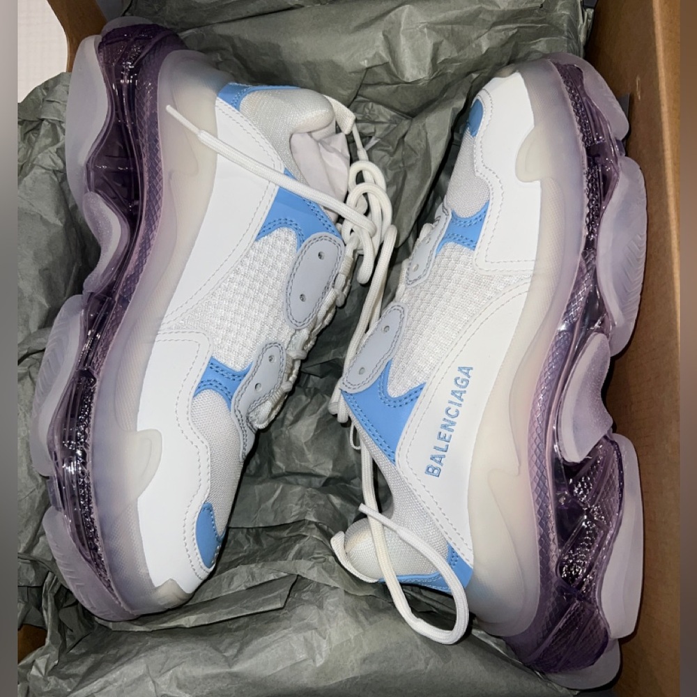 New! $1,150 Balenciaga Triple S Clear Sole Tricolor Ladies Sneaker in 39 9
